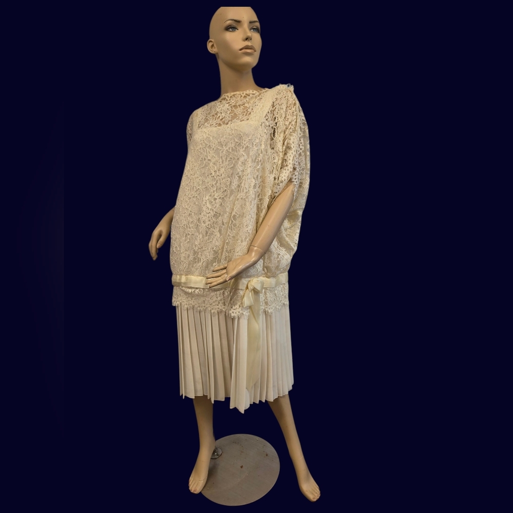 Retro VTG Noels Sophisticates Lace Satin Party Dress Midi Pleated Lined Flapper